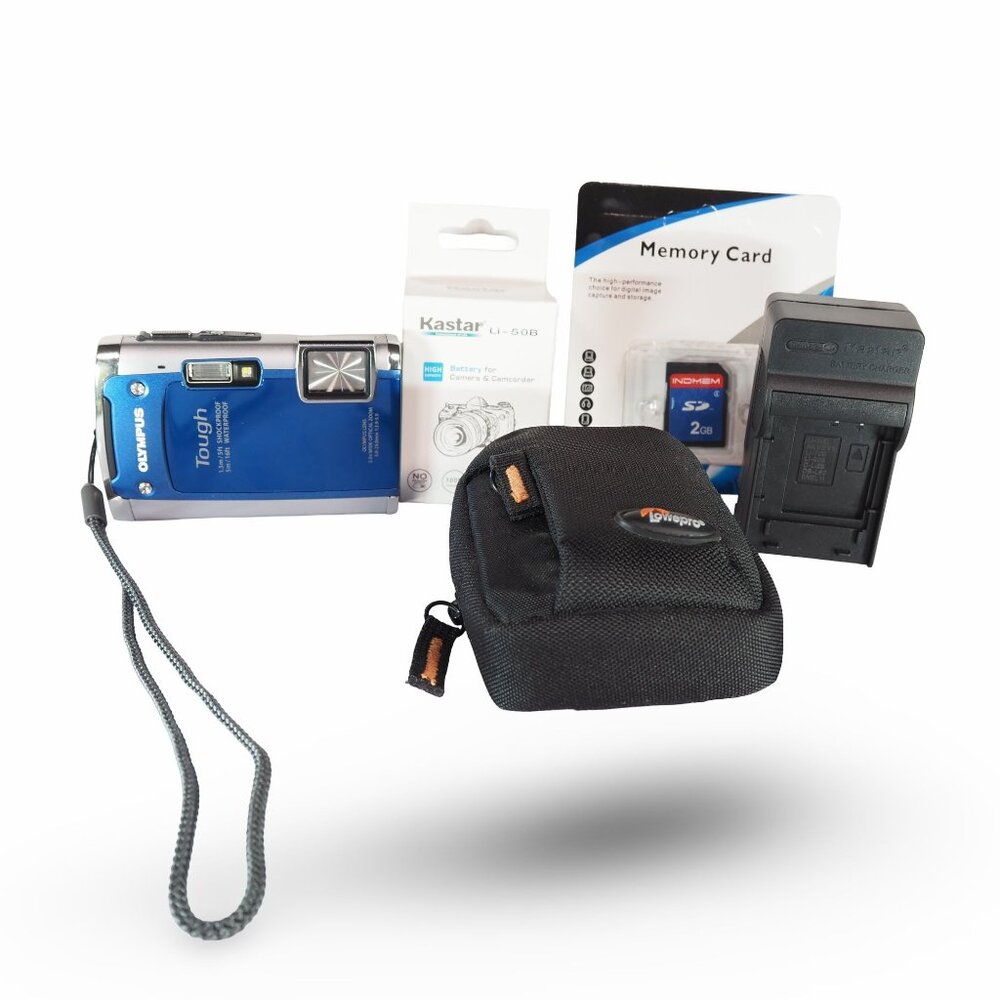 Olympus TG-610 Tough 14MP Adventure Digital Camera Bundle -‎ Blue Tested Working
